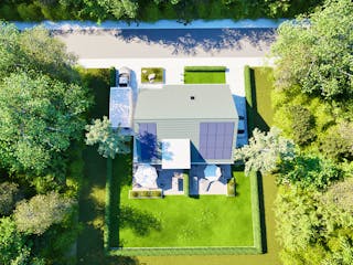 Massivhaus Entwurf PR152/58 von FAVORIT Massivhaus, Satteldach-Klassiker Außenansicht 21