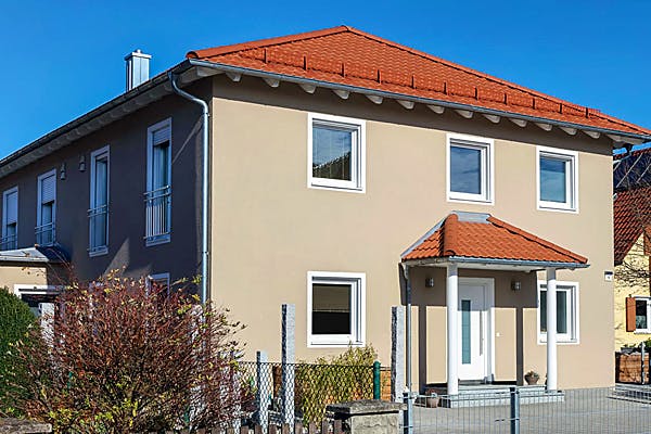 4f233e53_portraitblock2