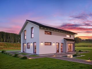 Fertighaus White&Black 160 von WHITE&BLACK Fertighäuser Ausbauhaus ab 186541€, Satteldach-Klassiker Außenansicht 2
