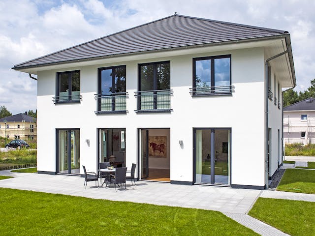 Massivhaus Babelsberg von Aye-Bau Schlüsselfertig ab 536400€, Stadtvilla Außenansicht 1 Massivhaus Babelsberg von Aye-Bau Schlüsselfertig ab 536400€, Stadtvilla Außenansicht 1