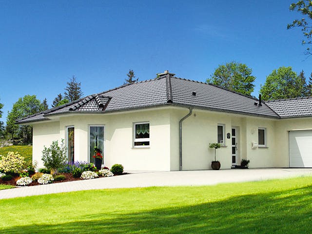 Fertighaus Loko von Fingerhut Haus, Bungalow Außenansicht 1 Fertighaus Loko von Fingerhut Haus, Bungalow Außenansicht 1