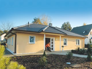 Fertighaus Libereco von Fingerhut Haus Schlüsselfertig ab 405065€, Bungalow Außenansicht 1