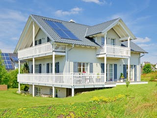 Fertighaus Motz-Russ - Kundenhaus von Bau-Fritz Schlüsselfertig ab 560000€, Satteldach-Klassiker Außenansicht 2