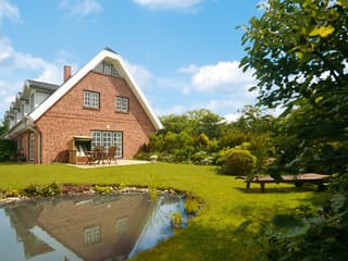 Fertighaus Billund - nordischer Stil von Danhaus Deutschland, Satteldach-Klassiker Außenansicht 2