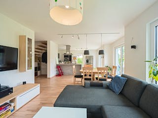 Massivhaus Haus Hamburg von ROTH MASSIVHAUS Schlüsselfertig ab 419000€, Satteldach-Klassiker Innenansicht 1