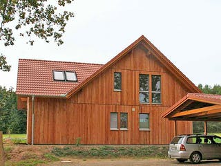 Fertighaus Irina (KfW-Effizienzhaus 40 EE) von Dammann-Haus Schlüsselfertig ab 491900€, Satteldach-Klassiker Außenansicht 3