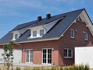 Fertighaus Kerstin 1 (KfW-Effizienzhaus 40 EE) von Dammann-Haus Schlüsselfertig ab 292900€, Außenansicht 1