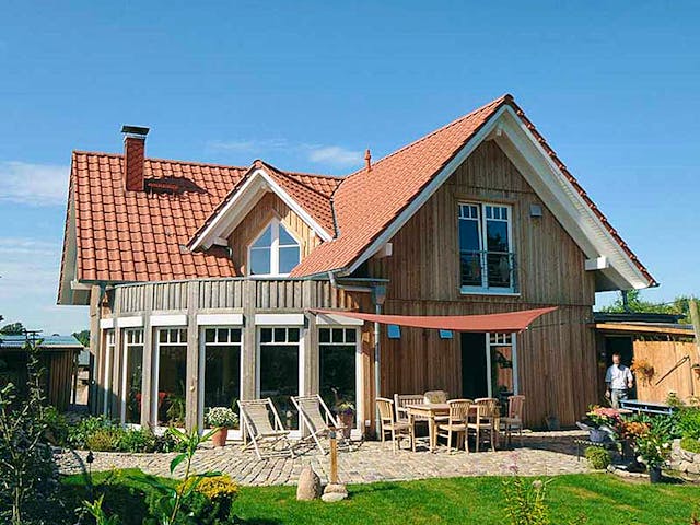 Fertighaus Martina (KfW-Effizienzhaus 40 EE) von Dammann-Haus Schlüsselfertig ab 424100€, Satteldach-Klassiker Außenansicht 1