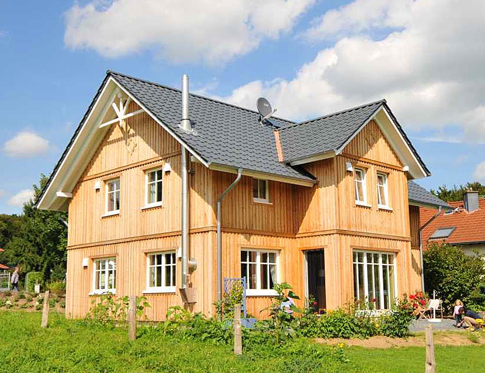 Fertighaus Svanhild (KfW-Effizienzhaus 40 EE) von Dammann-Haus Schlüsselfertig ab 413900€, Außenansicht 1