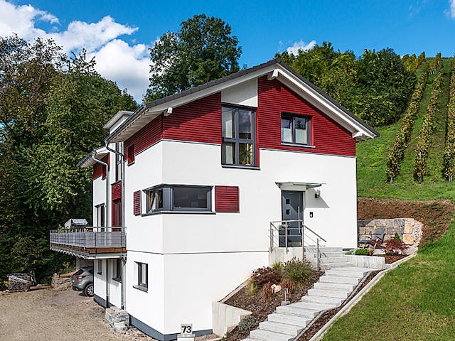Blockhaus D152 Sum von Frammelsberger R. Ingenieur-Holzbau, Satteldach-Klassiker Außenansicht 2