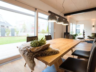 Blockhaus D183 MH Mülheim-Kärlich von Frammelsberger R. Ingenieur-Holzbau, Satteldach-Klassiker Innenansicht 5