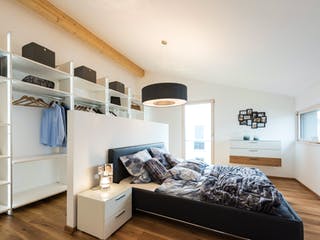 Blockhaus D183 MH Mülheim-Kärlich von Frammelsberger R. Ingenieur-Holzbau, Satteldach-Klassiker Innenansicht 8