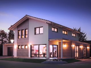 Fertighaus Edition Select 186 von Wolf-Haus Schlüsselfertig ab 442104€, Satteldach-Klassiker Außenansicht 2