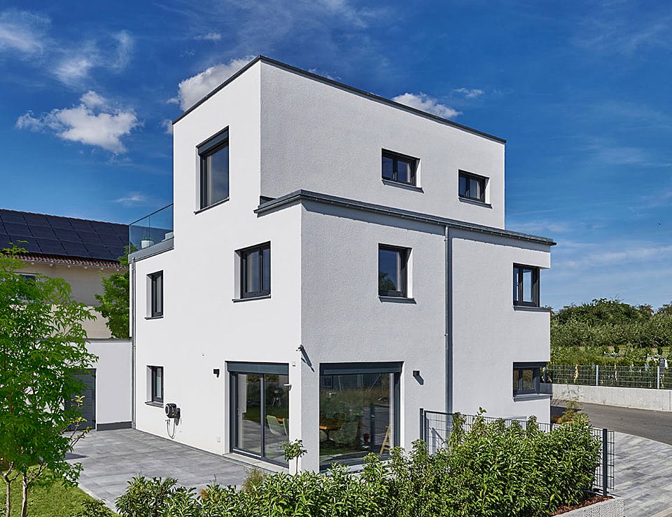 Fertighaus Haus Loh von Fertighaus WEISS Schlüsselfertig ab 526626€, Cubushaus Außenansicht 2