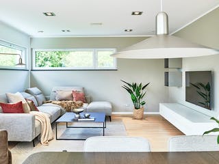 Fertighaus MH Erlangen von WEISS Holzhaus Schlüsselfertig ab 478098€, Satteldach-Klassiker Innenansicht 1