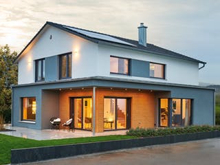 Fertighaus MH Fellbach - RELAX von WEISS Holzhaus Schlüsselfertig ab 516412€, Satteldach-Klassiker Außenansicht 1