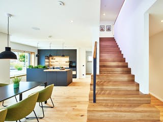 Fertighaus MH Fellbach - RELAX von WEISS Holzhaus Schlüsselfertig ab 516412€, Satteldach-Klassiker Innenansicht 4