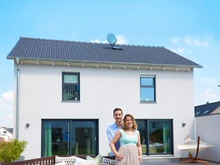 Fertighaus Juna von Fingerhut Haus Schlüsselfertig ab 430913€, Satteldach-Klassiker Außenansicht 1