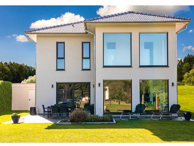 Fertighaus Plata von Fingerhut Haus Schlüsselfertig ab 606277€, Stadtvilla Außenansicht 1