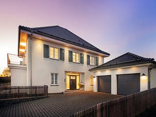 Fertighaus Suro von Fingerhut Haus Schlüsselfertig ab 605649€, Stadtvilla Außenansicht 6