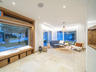 Fertighaus Musterhaus CasaMina von FischerHaus Schlüsselfertig ab 546490€, Satteldach-Klassiker Innenansicht 1