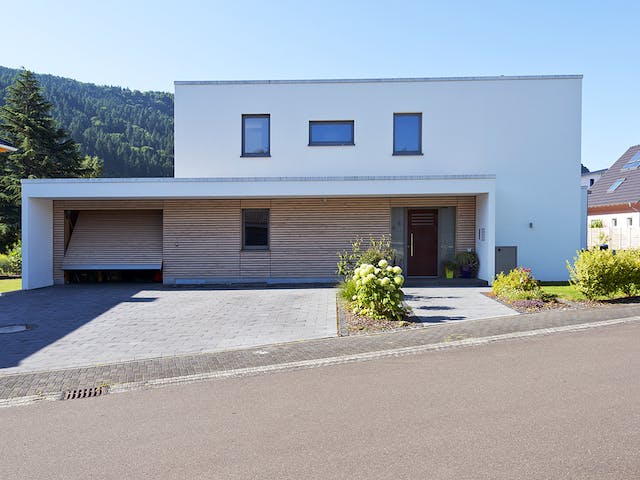 Fertighaus F201 - Ziegler von Fluck Holzbau Schlüsselfertig ab 498000€, Cubushaus Außenansicht 2