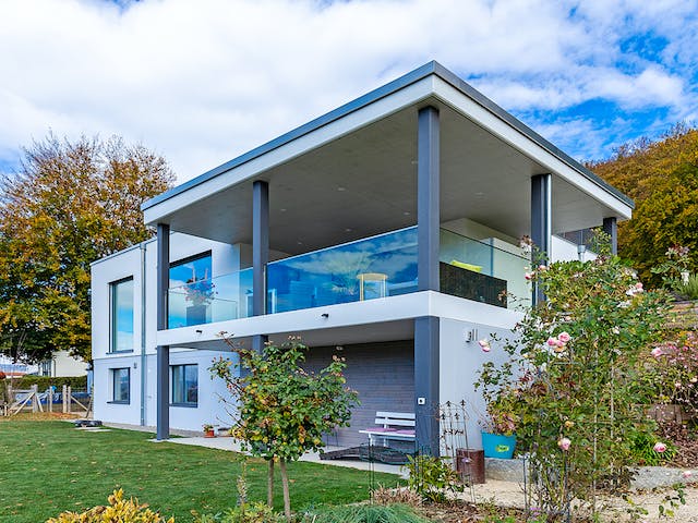 Fertighaus F310 - Jenke von Fluck Holzbau Schlüsselfertig ab 920000€, Cubushaus Außenansicht 1