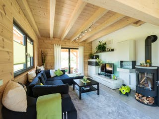 Blockhaus Mittelfranken von Fullwood Wohnblockhaus Ausbauhaus ab 360000€, Blockhaus Innenansicht 1