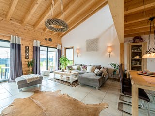 Blockhaus Neffelbach von Fullwood Wohnblockhaus Ausbauhaus ab 300000€, Pultdachhaus Innenansicht 1