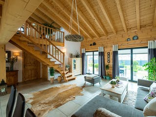 Blockhaus Neffelbach von Fullwood Wohnblockhaus Ausbauhaus ab 300000€, Pultdachhaus Innenansicht 3