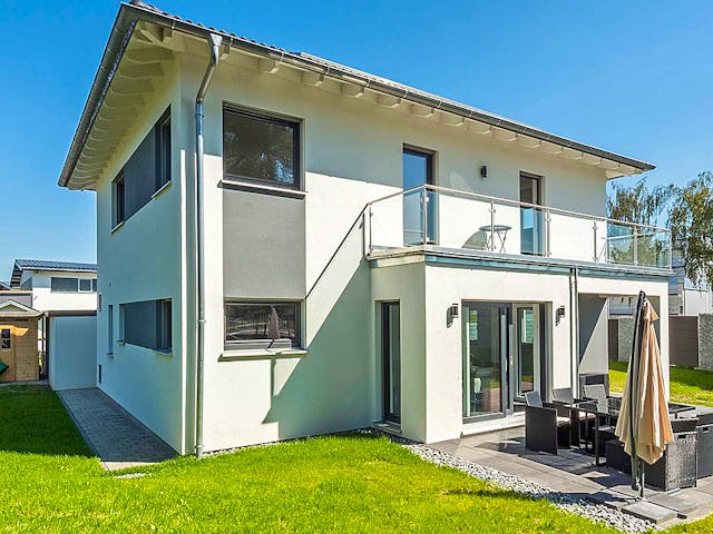 Fertighaus Haas S 165 B von Haas Fertigbau Ausbauhaus ab 270000€, Stadtvilla Außenansicht 1 Fertighaus Haas S 165 B von Haas Fertigbau Ausbauhaus ab 270000€, Stadtvilla Außenansicht 1