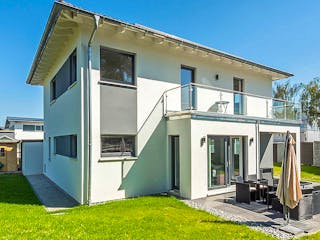 Fertighaus Haas S 165 B von Haas Fertigbau Ausbauhaus ab 259000€, Stadtvilla Außenansicht 1