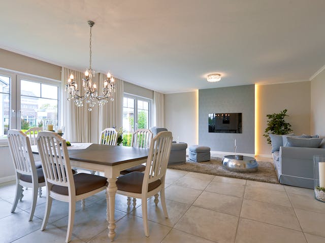Massivhaus Florenz von HELMA MASSIVHAUS Schlüsselfertig ab 418300€, Stadtvilla Innenansicht 1
