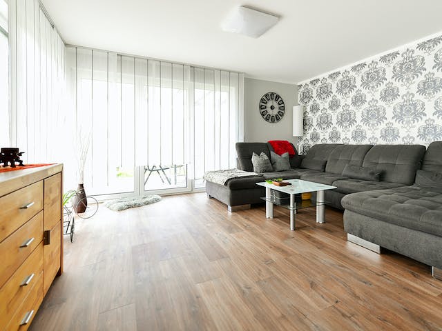 Massivhaus Lübeck von HELMA MASSIVHAUS Schlüsselfertig ab 366150€, Satteldach-Klassiker Innenansicht 1