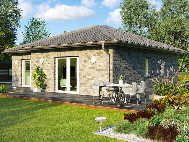 Massivhaus Rostock von HELMA MASSIVHAUS Schlüsselfertig ab 264100€, Bungalow Außenansicht 1