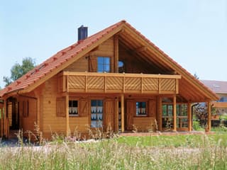 Blockhaus B162 Sutter von Frammelsberger R. Ingenieur-Holzbau, Blockhaus Außenansicht 1