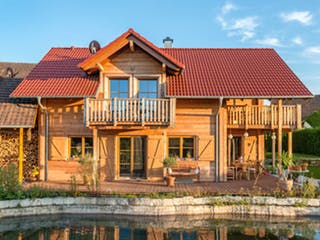 Blockhaus B138 Görlitz von Frammelsberger R. Ingenieur-Holzbau, Blockhaus Außenansicht 2
