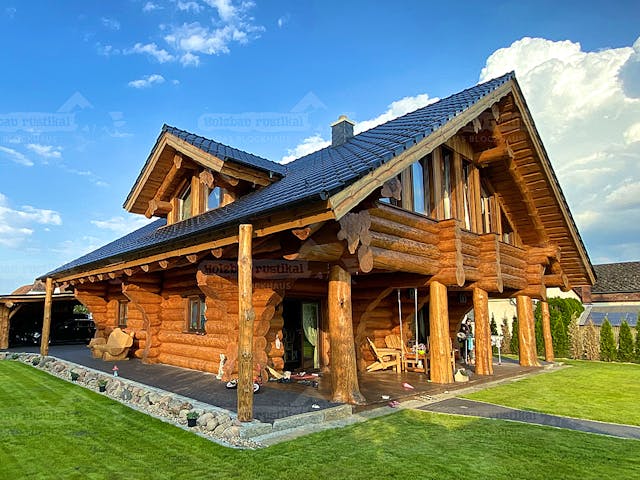 Blockhaus Blockhaus Montreal von Holzbau Rustikal - Blockhäuser Bausatzhaus ab 211680€, Satteldach-Klassiker Außenansicht 1