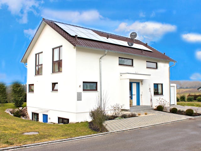 Fertighaus Homestory 831 von LEHNER HAUS Schlüsselfertig ab 456300€, Satteldach-Klassiker Außenansicht 1