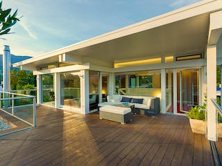 Fertighaus HUF Haus mit Flachdach - Beispiel 1 von HUF HAUS, Fachwerk Außenansicht 5