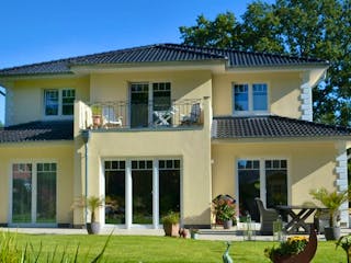 Massivhaus Haus Palermo von GfG-Architektenhäuser, Außenansicht 1