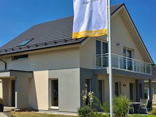 Fertighaus SOLUTION Erlangen von Living Fertighaus, Außenansicht 1