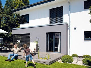 Massivhaus Freiberger von KBS Bau, Stadtvilla Außenansicht 4