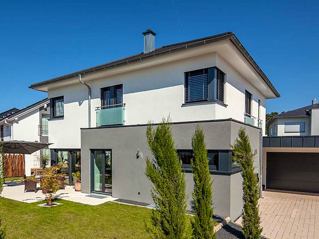 Massivhaus Illner von KBS Bau, Stadtvilla Außenansicht 1 Massivhaus Illner von KBS Bau, Stadtvilla Außenansicht 1