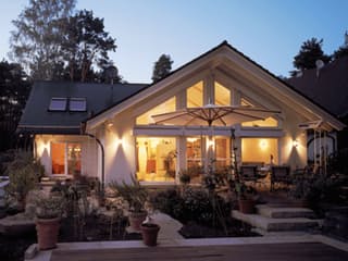 Fertighaus Mondo von Fingerhut Haus Schlüsselfertig ab 637631€, Satteldach-Klassiker Außenansicht 1