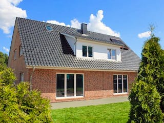 Massivhaus 4TWO von Kagebau, Außenansicht 3