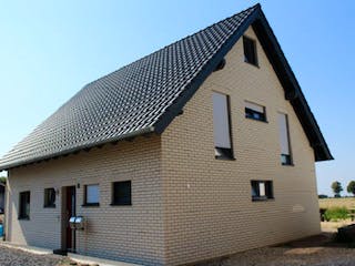 Massivhaus Edition-3 ID-Massivhaus von CASA Haus Ausbauhaus ab 104850€,  Außenansicht 1