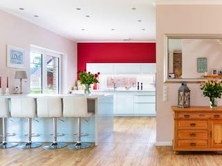 Massivhaus Kapitänshaus 160 von ECO System HAUS Schlüsselfertig ab 339000€, Satteldach-Klassiker Innenansicht 3