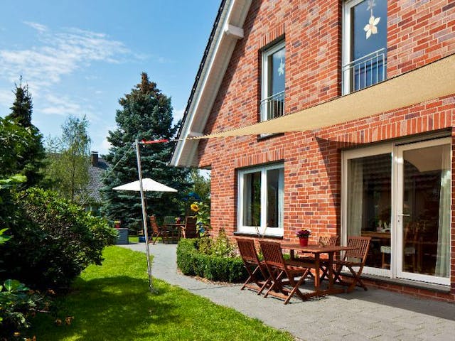 Massivhaus Klinkerhaus Oswald von Zaunmüller Massivhaus,  Außenansicht 1