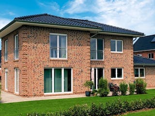 Massivhaus LINDENHOF von Kagebau, Stadtvilla Außenansicht 3